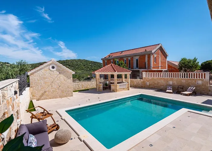H-resort فيلة Vrsine