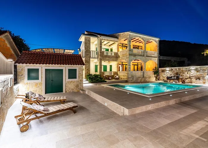 H-resort فيلة Vrsine