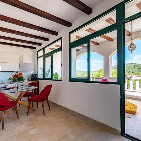 H-resort Vila