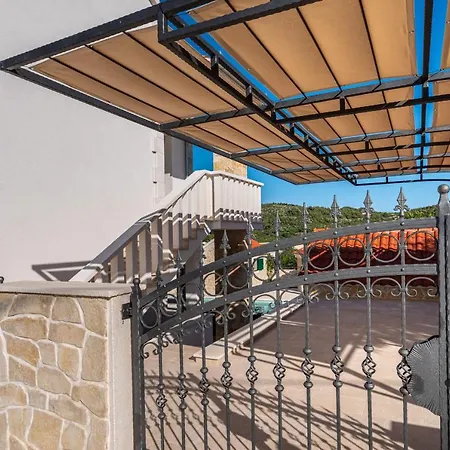 Vila H-resort